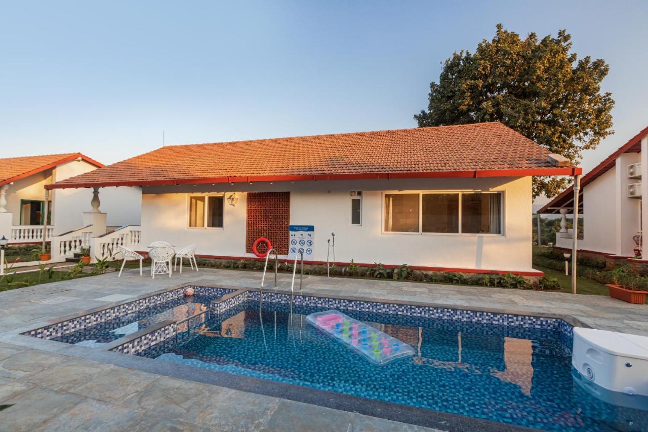 Saffronstays Mariposa By The River Montana, Karjat Εξωτερικό φωτογραφία